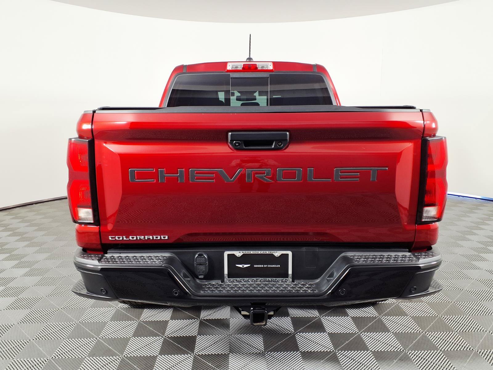 Used 2023 Chevrolet Colorado Z71 w/ Z71 Convenience Package 2 AWD/4WD image 5