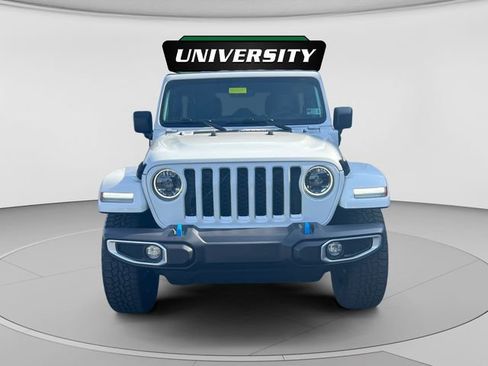 Used 2023 Jeep Wrangler Unlimited Sahara w/ Cold Weather Group AWD/4WD image 8