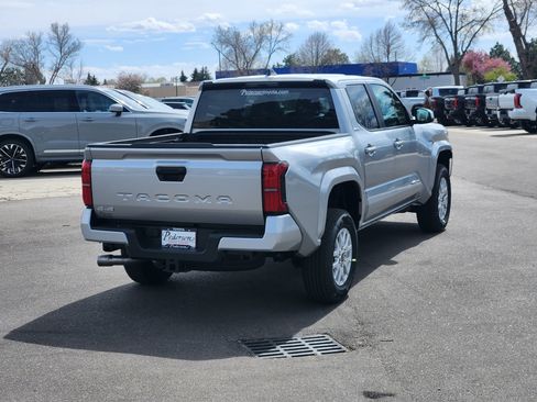 New 2026 Toyota Tacoma SR5 AWD/4WD image 3