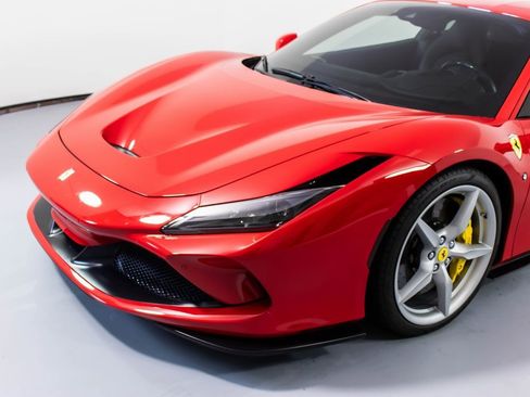 Certified 2022 Ferrari F8 Tributo image 29