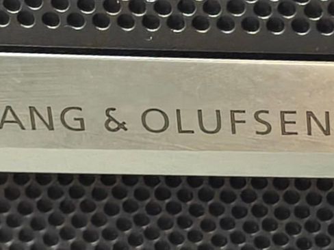 Used 2021 Audi A8 L 3.0T w/ Executive Plus Package image 9