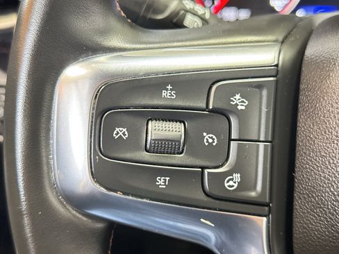 Used 2023 Chevrolet Blazer Premier w/ Enhanced Convenience Package AWD/4WD image 23