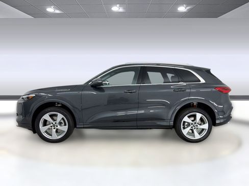 New 2026 Audi Q5 Premium Plus AWD/4WD image 2