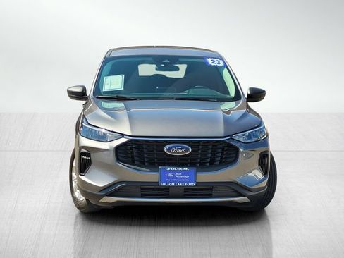 Certified 2023 Ford Escape Active w/ Cold Weather Package FWD image 2