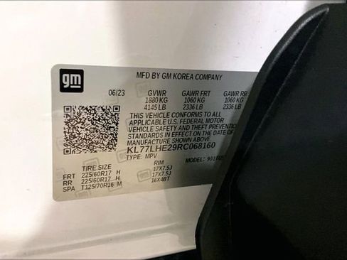 Certified 2024 Chevrolet Trax LT w/ Driver Confidence Package FWD image 31