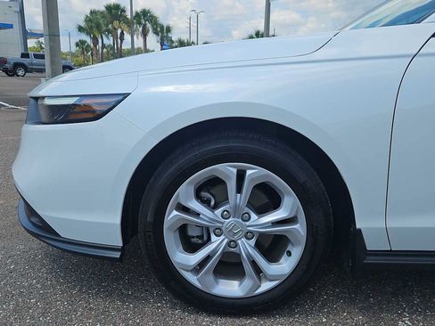 Certified 2025 Honda Accord LX image 18
