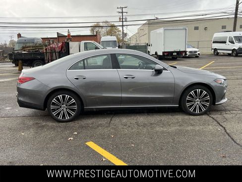 Used 2023 Mercedes-Benz CLA 250 4MATIC image 7