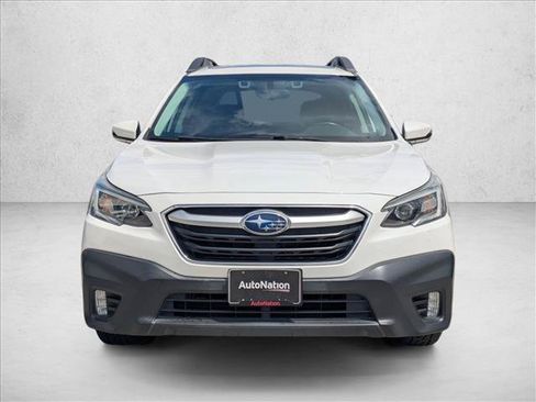 Used 2022 Subaru Outback Premium AWD/4WD image 2