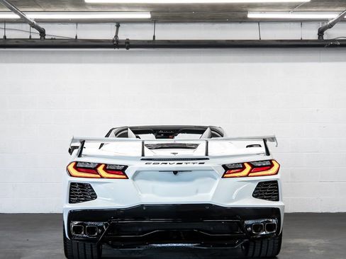 Used 2024 Chevrolet Corvette Stingray Convertible w/ 1LT image 5