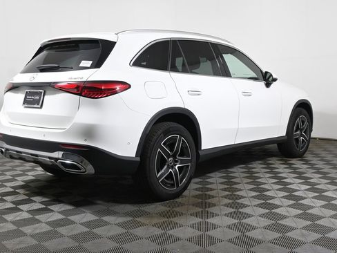 Used 2026 Mercedes-Benz GLC 300 4MATIC image 7