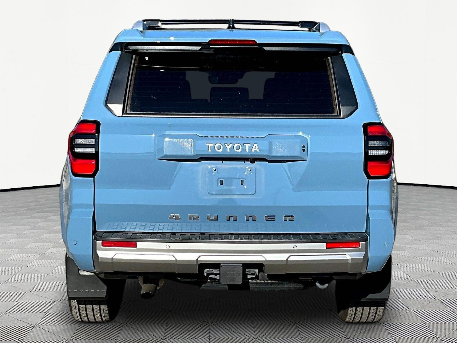Used 2025 Toyota 4Runner Limited AWD/4WD image 12