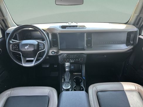 Used 2024 Ford Bronco Wildtrak AWD/4WD image 26