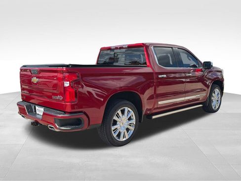 Certified 2022 Chevrolet Silverado 1500 High Country w/ High Country Premium Package AWD/4WD image 6