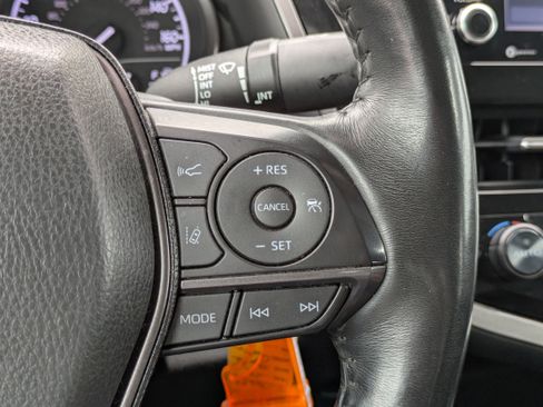 Used 2024 Toyota Camry SE w/ Cold Weather Package image 15