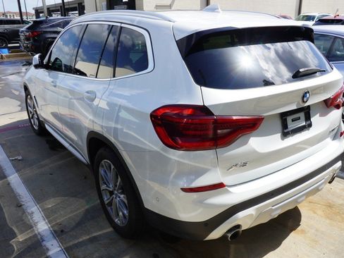 Used 2019 BMW X3 sDrive30i w/ Executive Package RWD image 8