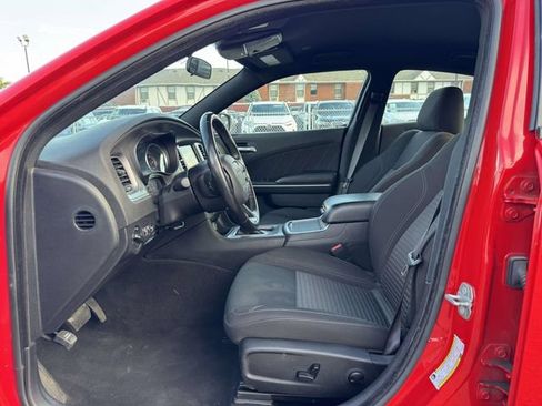 Used 2023 Dodge Charger SXT RWD image 22
