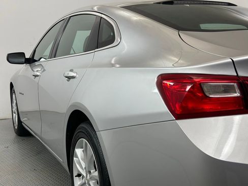 Used 2018 Chevrolet Malibu LT image 57