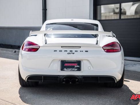 Used 2016 Porsche Cayman GT4 RWD image 17