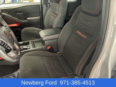 Used 2024 Nissan Frontier PRO-4X w/ Technology Package AWD/4WD image 28