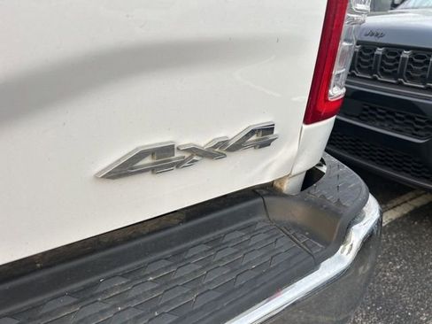 Used 2022 RAM 2500 Big Horn AWD/4WD image 7