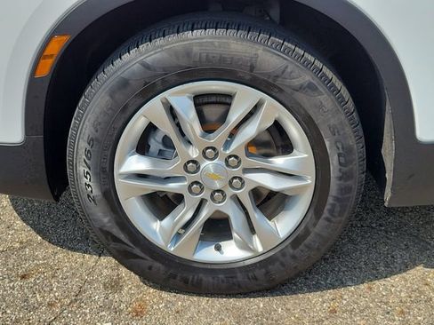 Used 2021 Chevrolet Blazer LT FWD image 5