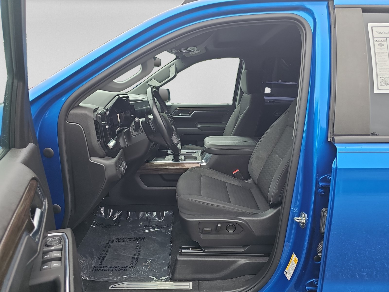 Used 2023 Chevrolet Silverado 1500 RST AWD/4WD image 23