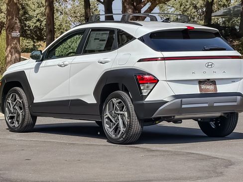 New 2026 Hyundai Kona SEL Premium AWD/4WD image 6