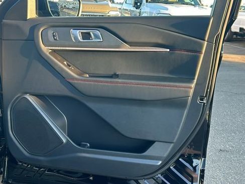 New 2026 Ford Explorer ST-Line w/ ST-Line Street Pack image 10