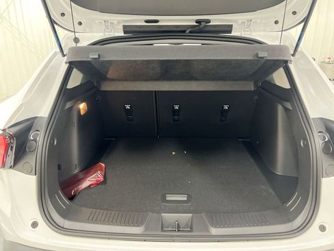 Used 2025 Chevrolet Trax ACTIV w/ Driver Confidence Package FWD image 23