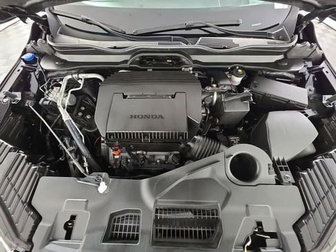 Used 2024 Honda Pilot Elite image 48