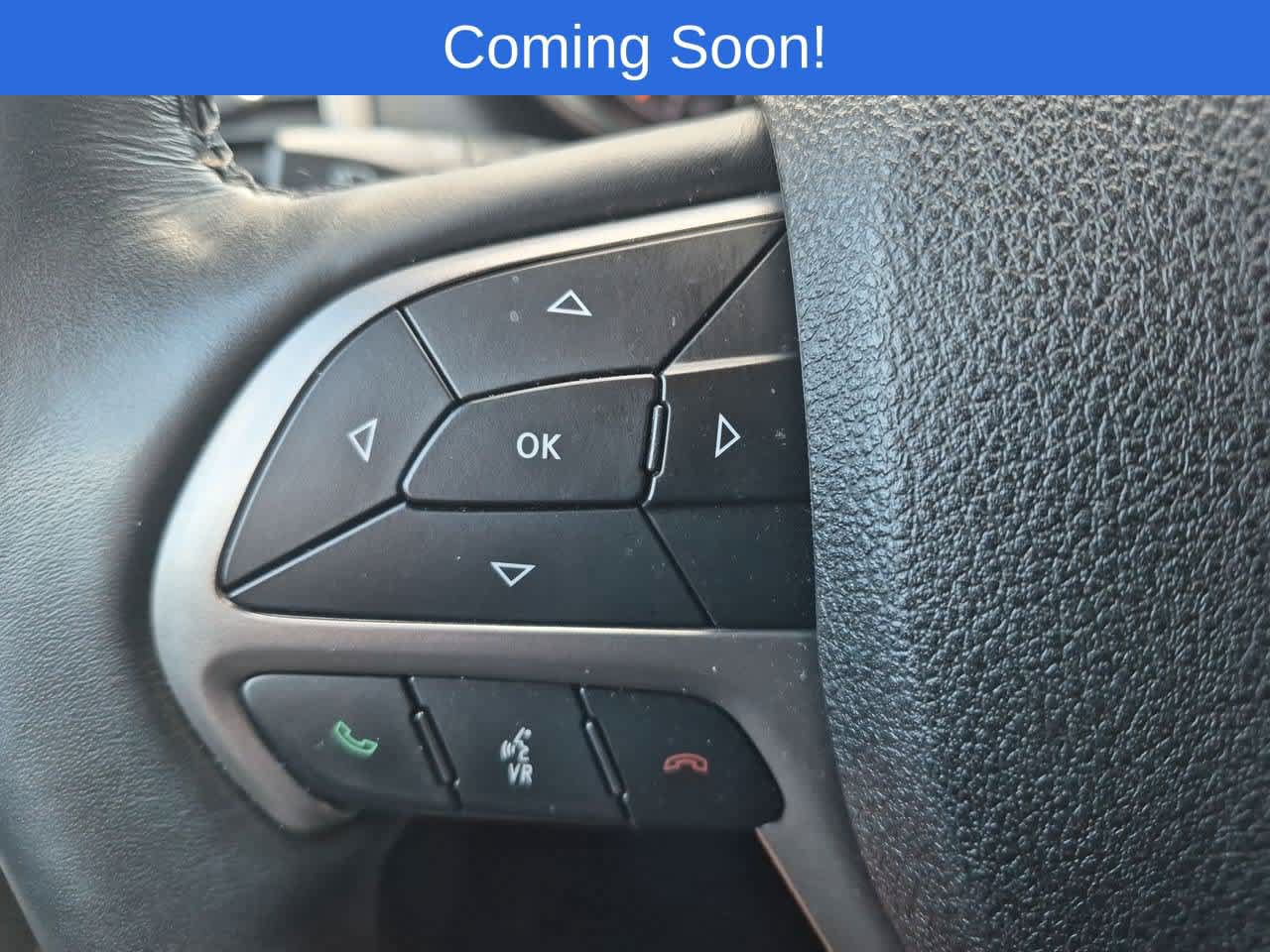 Used 2018 Jeep Grand Cherokee Altitude AWD/4WD image 23