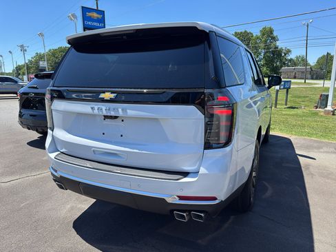 New 2026 Chevrolet Tahoe High Country AWD/4WD image 9