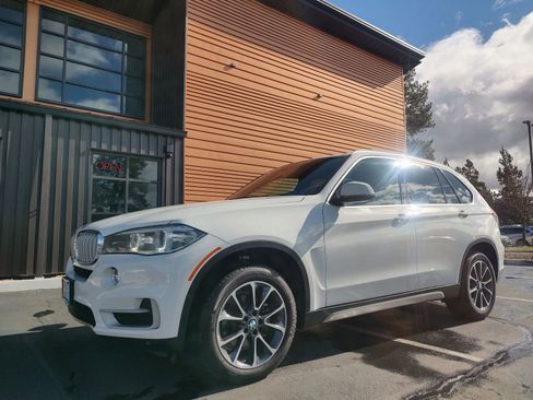 Used 2018 BMW X5 xDrive35i AWD/4WD image 1