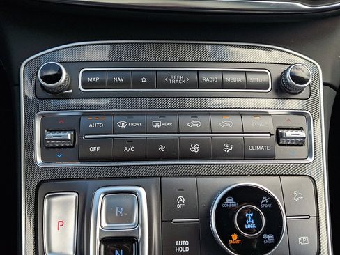 Certified 2023 Hyundai Santa Fe SEL w/ Premium Package image 16