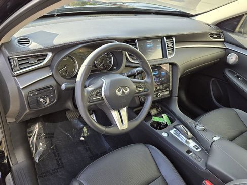Certified 2023 INFINITI QX50 Luxe image 7