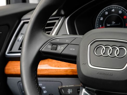 Used 2023 Audi Q5 2.0T Premium Plus w/ Premium Plus Package image 21