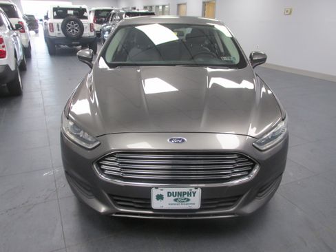 Used 2014 Ford Fusion S FWD image 2