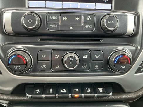 Used 2018 GMC Sierra 3500 SLT w/ Duramax Plus Package AWD/4WD image 17