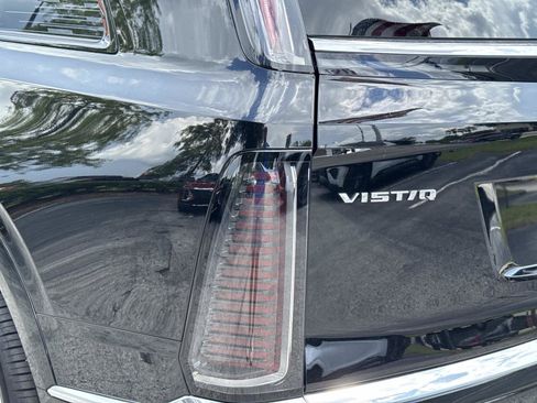 Used 2026 Cadillac Vistiq Premium Luxury AWD/4WD image 11