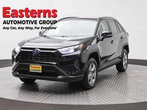 Used 2023 Toyota RAV4 XLE w/ Convenience Package AWD/4WD image 1