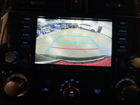 Used 2021 Toyota 4Runner TRD Off-Road Premium AWD/4WD image 23