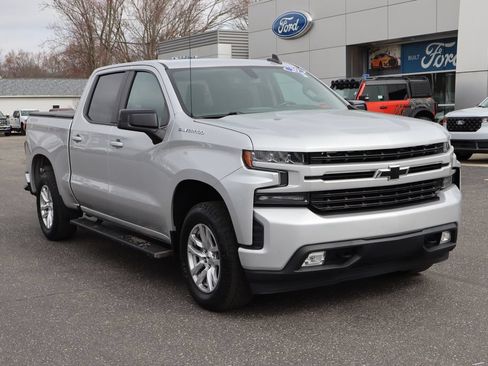 Used 2020 Chevrolet Silverado 1500 RST w/ All-Star Edition AWD/4WD image 2