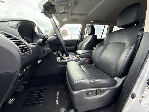 Used 2024 Nissan Armada SL w/ Captain's Chairs Package image 16