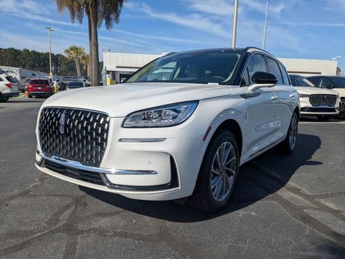 New 2026 Lincoln Corsair Grand Touring AWD/4WD image 8