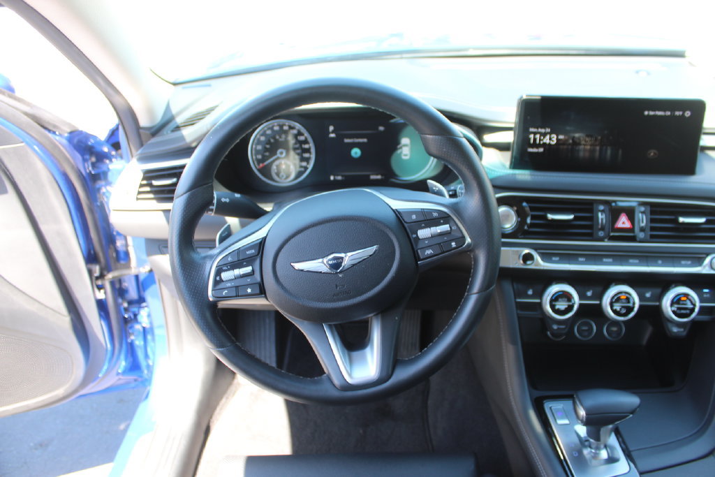 Used 2023 Genesis G70 2.0T AWD/4WD image 15