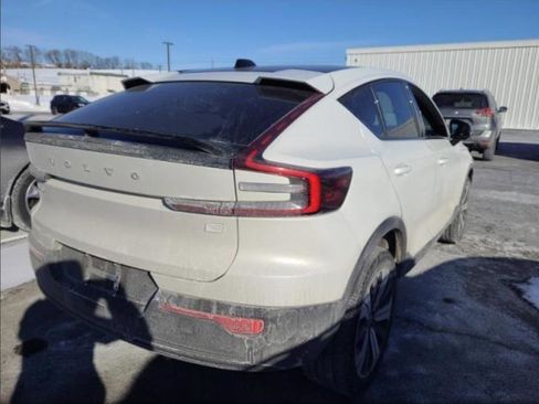 Used 2023 Volvo C40 P8 Recharge Plus image 5