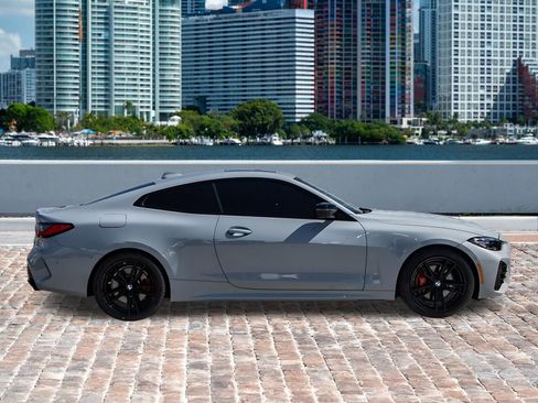 Used 2022 BMW M440i Coupe w/ Premium Package image 4