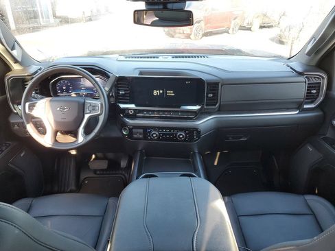 Used 2024 Chevrolet Silverado 2500 LTZ w/ LTZ Plus Package AWD/4WD image 12
