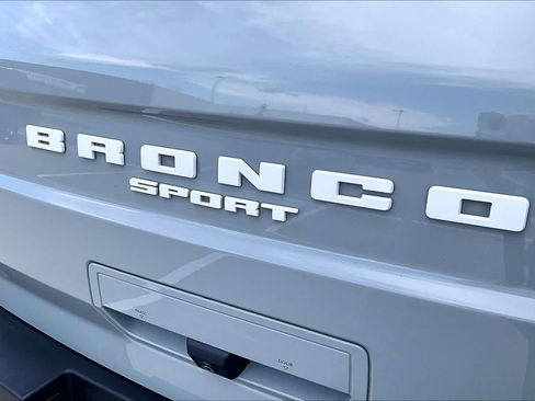 Used 2023 Ford Bronco Sport Badlands w/ Premium Package AWD/4WD image 9