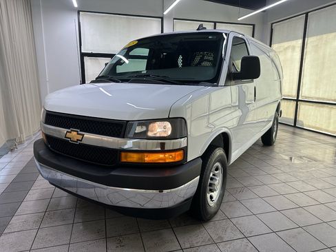 Certified 2025 Chevrolet Express 2500 w/ Driver Convenience Package RWD image 12